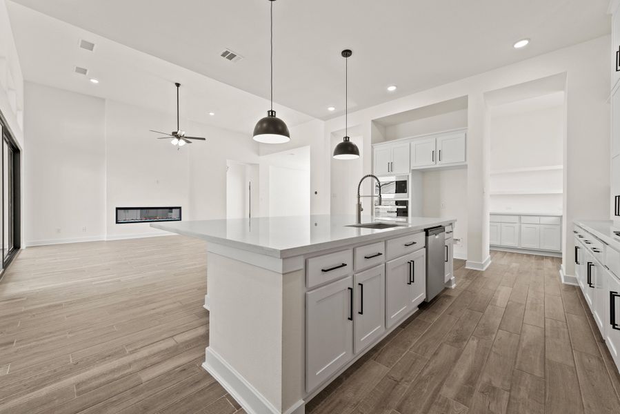 Representative furnished interior of a home built from the The Napa by Westin Homes in The Woodlands Hills, Willis (Image 5). Representative furnished interior of a home built from the The Napa by Westin Homes in The Woodlands Hills, Willis (Image 5).