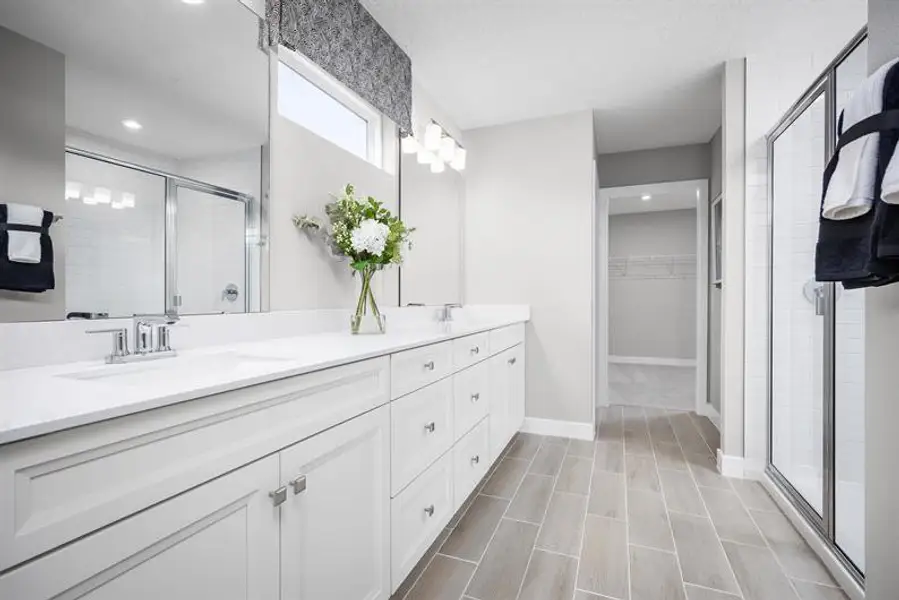 Representative furnished interior of a home built from the Winterset by Ryan Homes in Bellaviva, Auburndale (Image 9).