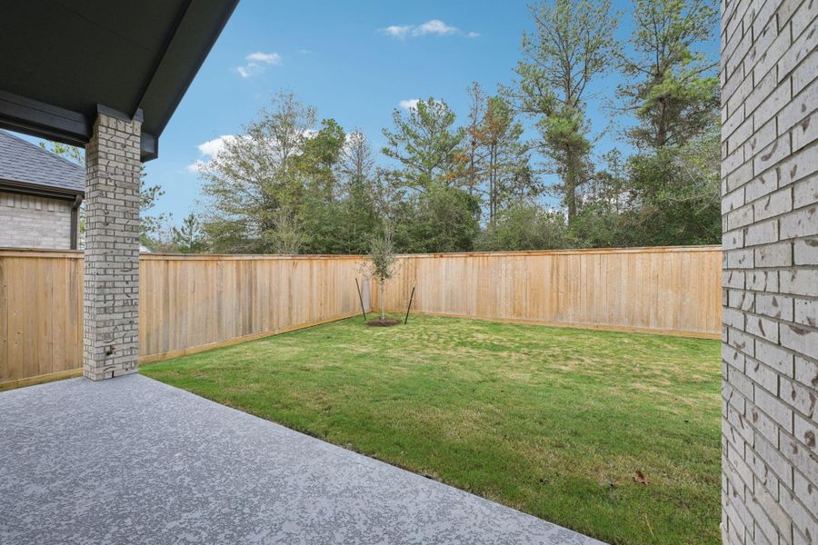 Exterior details and patio area of a home in Kresston, Montgomery (Image 28). Exterior details and patio area of a home in Kresston, Montgomery (Image 28).