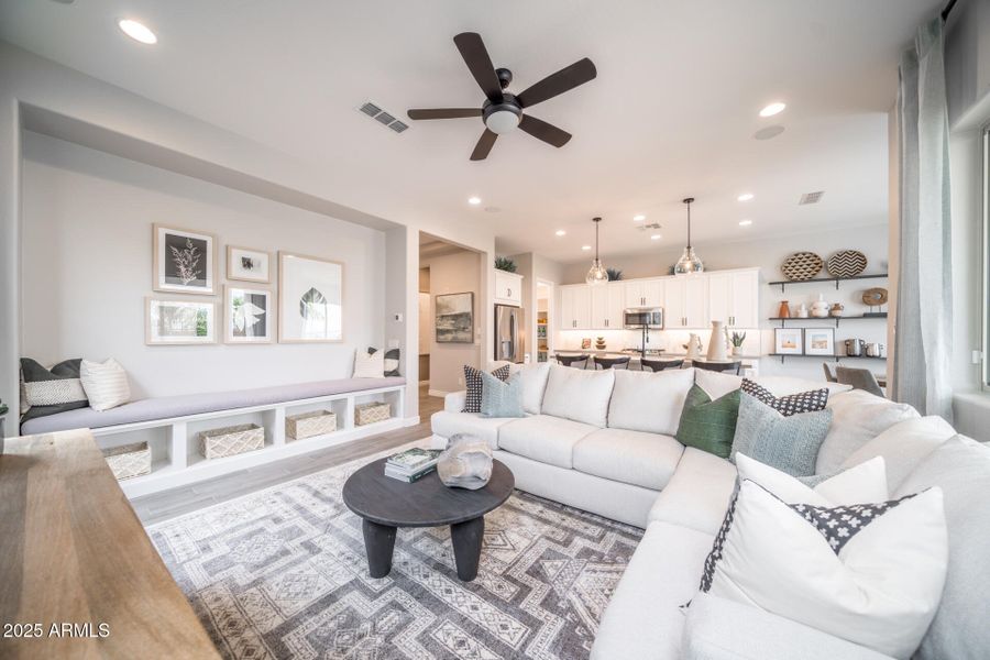 3836 S Gladiolus Circle 3836 S Gladiolus Circle