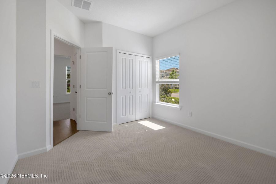 Spacious, unfurnished interior of a new home in Hyland Trail, Green Cove Springs (Image 20). Spacious, unfurnished interior of a new home in Hyland Trail, Green Cove Springs (Image 20).