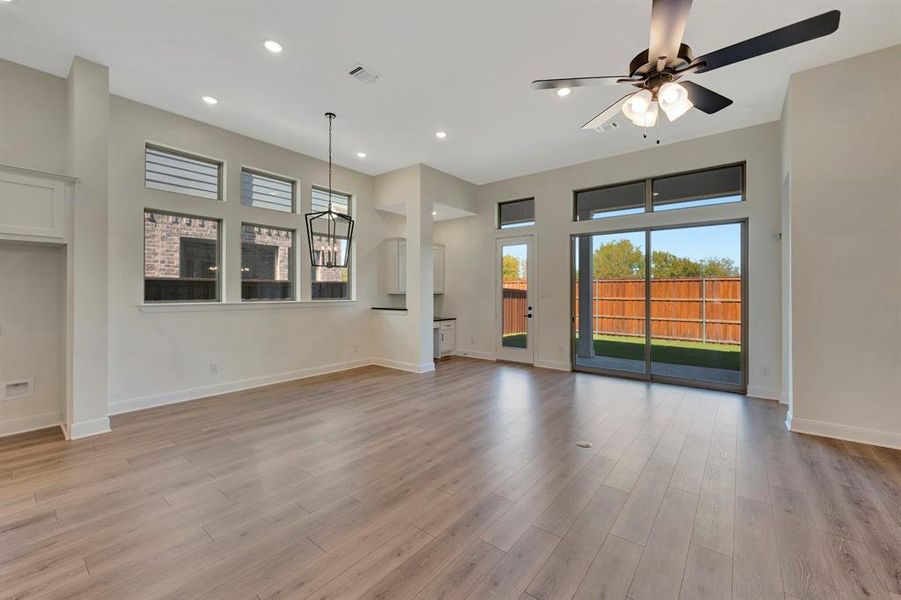 Spacious, unfurnished interior of a new home in South Pointe Cottage Series, Mansfield (Image 19). Spacious, unfurnished interior of a new home in South Pointe Cottage Series, Mansfield (Image 19).