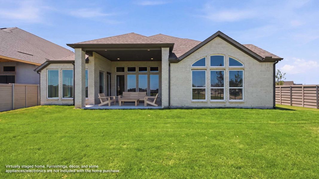 Exterior details and patio area of a home in Landmark, Denton (Image 2).