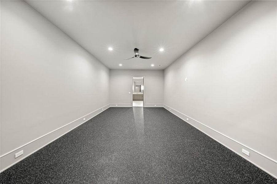 Spacious, unfurnished interior of a new home in , Sandy Springs (Image 67).