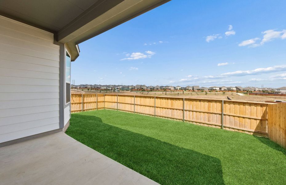 Exterior details and patio area of a home in Sunfield, Buda (Image 21).