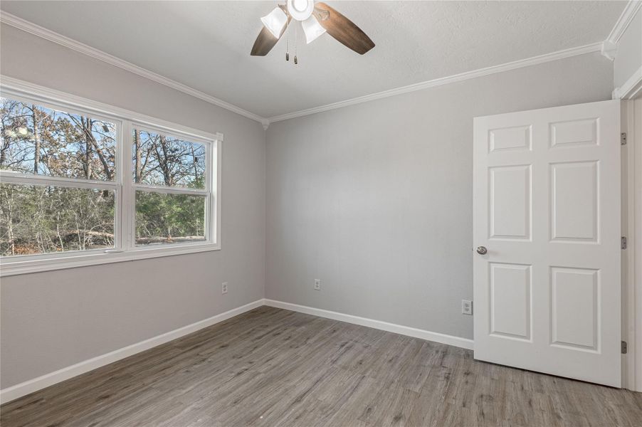 Spacious, unfurnished interior of a new home in , Huntsville (Image 32).