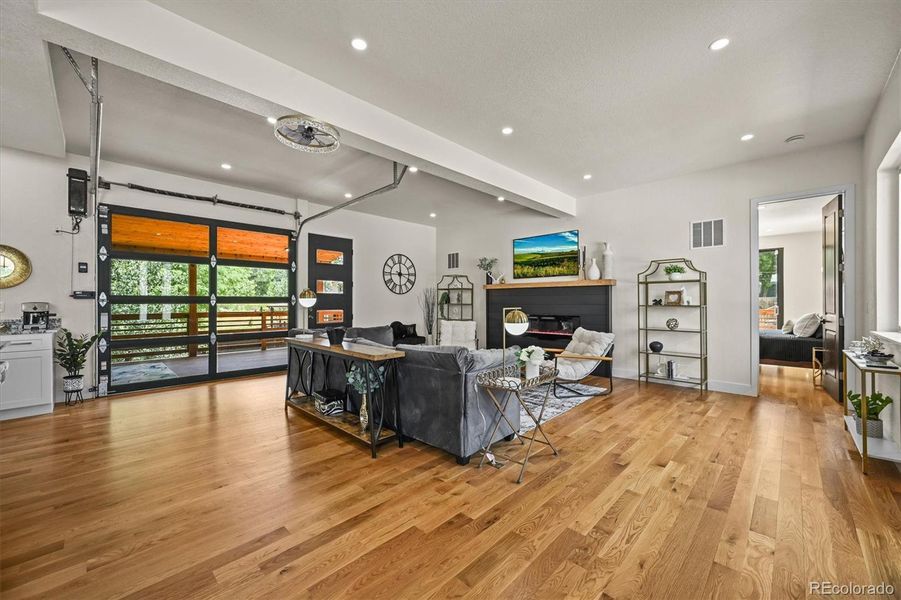 Image 49 of a home in .