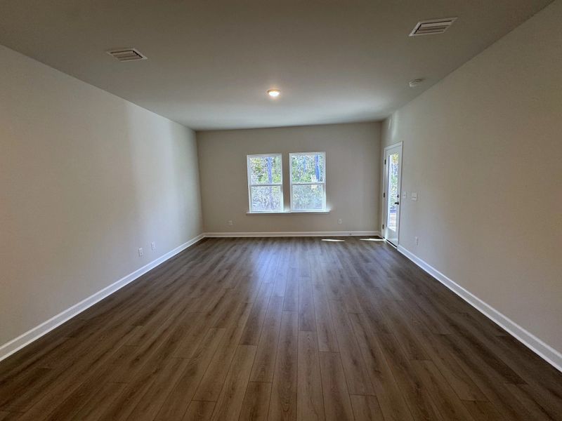 Spacious, unfurnished interior of a new home in Hammock Walk at Nexton, Summerville (Image 17). Spacious, unfurnished interior of a new home in Hammock Walk at Nexton, Summerville (Image 17).