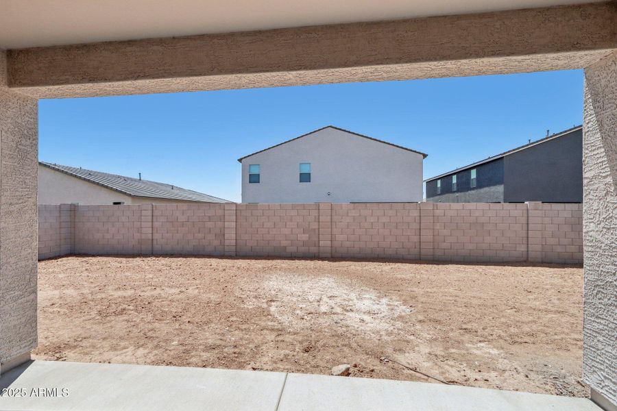 37-web-or-mls-W Pecan Wds-S1907-037 37-web-or-mls-W Pecan Wds-S1907-037