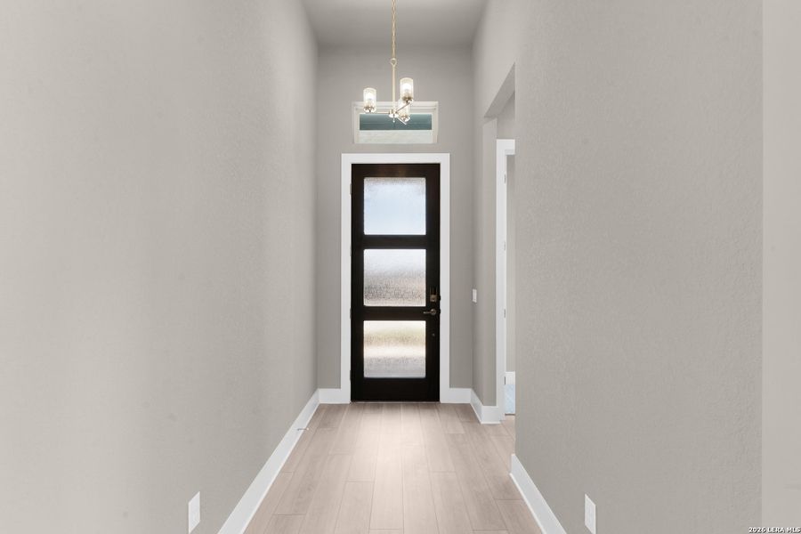 Spacious, unfurnished interior of a new home in Davis Ranch, San Antonio (Image 28). Spacious, unfurnished interior of a new home in Davis Ranch, San Antonio (Image 28).