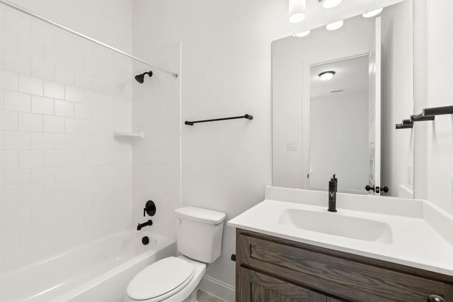 Emilia A Bathroom 3