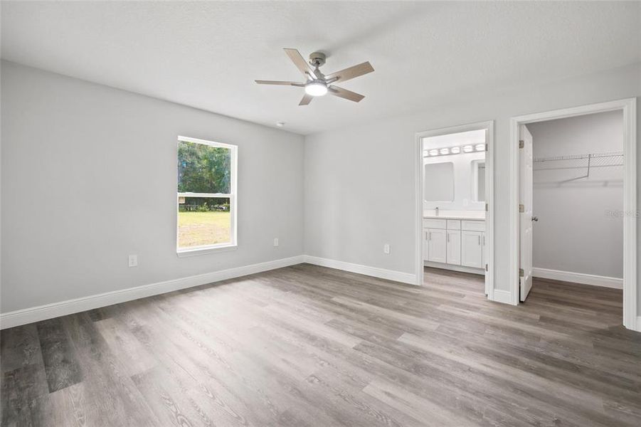 Spacious, unfurnished interior of a new home in , Ocala (Image 24).