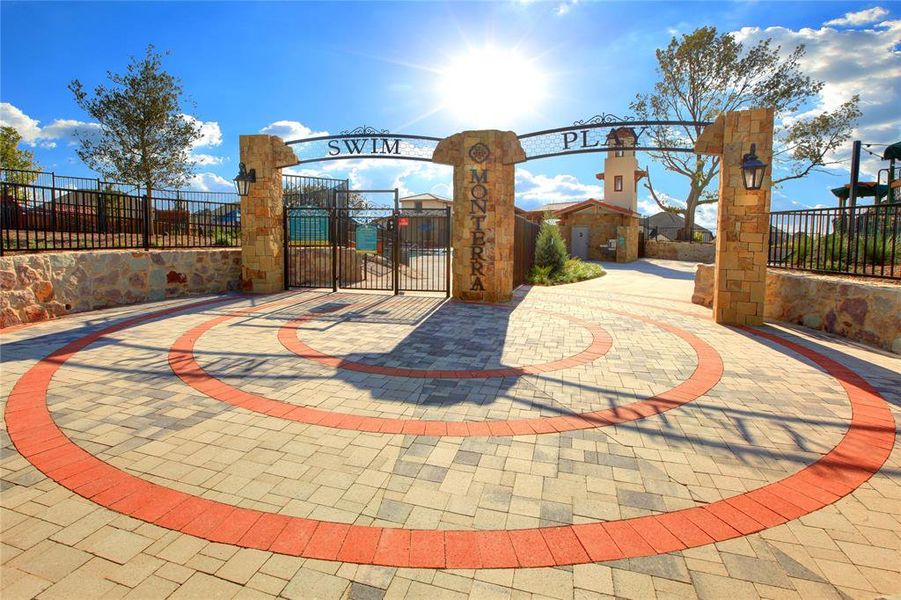 Community amenities in Monterra, Fate (Image 11).