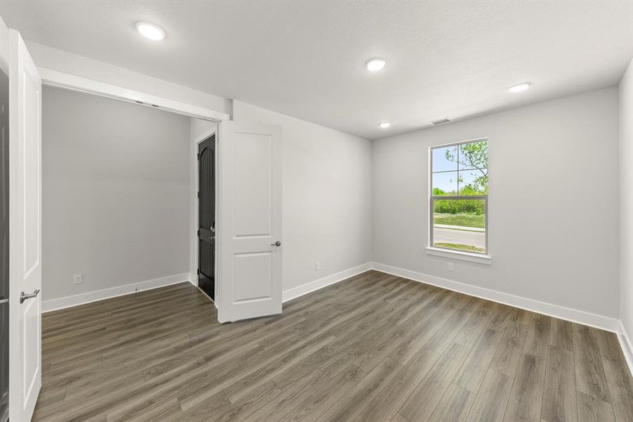 04. 4115 Olmsted - Study