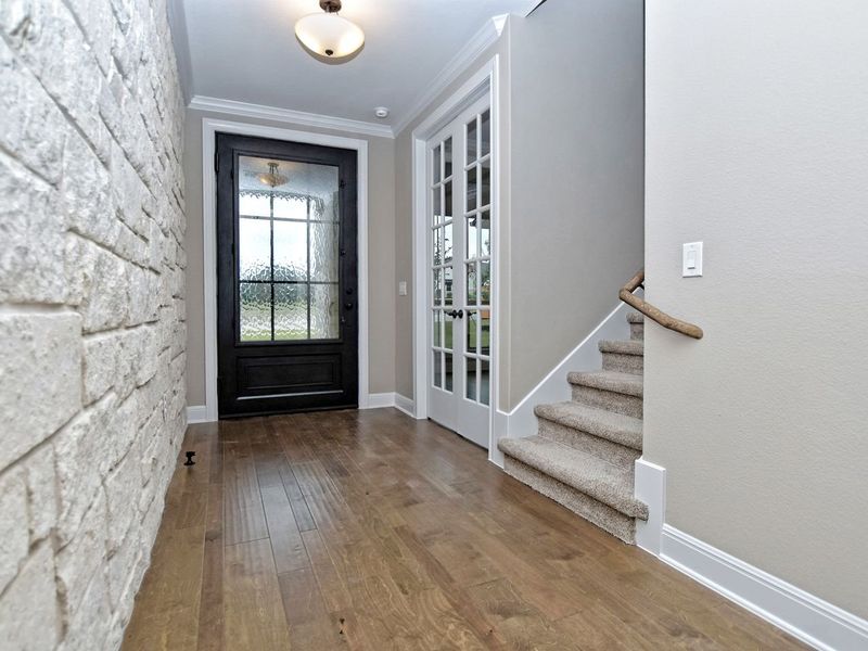 Representative unfurnished interior of a home built from the Madera II by Giddens Homes in Scofield Farms Estates, Georgetown (Image 402).
