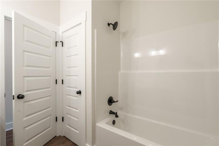 Image 43 of a home in .