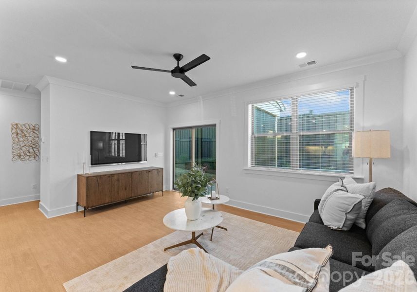 Photo is of Model Home, Finishes May Vary Photo is of Model Home, Finishes May Vary