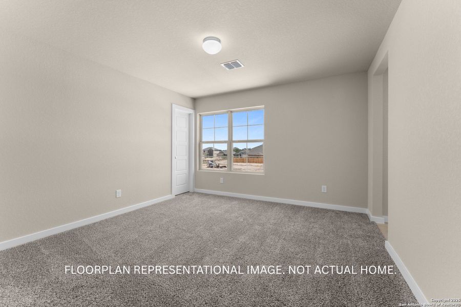 Spacious, unfurnished interior of a new home in Winding Brook, San Antonio (Image 17).