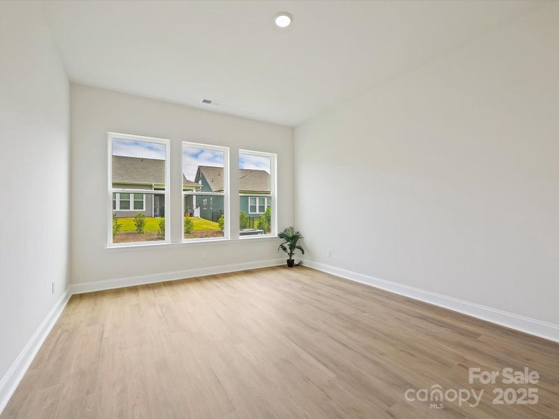 Spacious, unfurnished interior of a new home in Encore at Streamside - Classic Series, Waxhaw (Image 39).