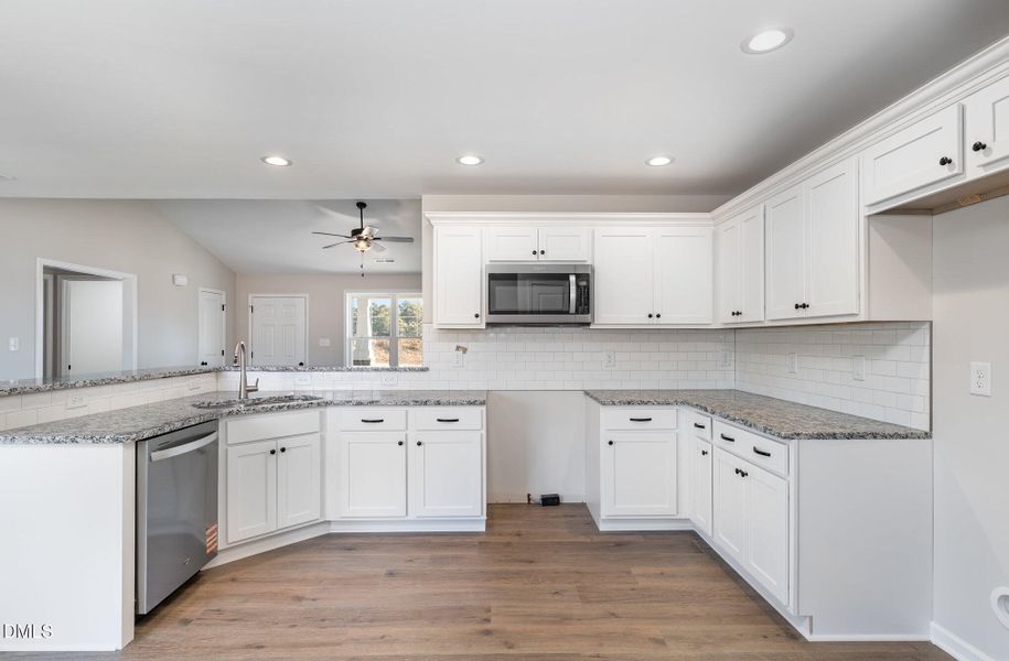 013_dsc08211-edit_439