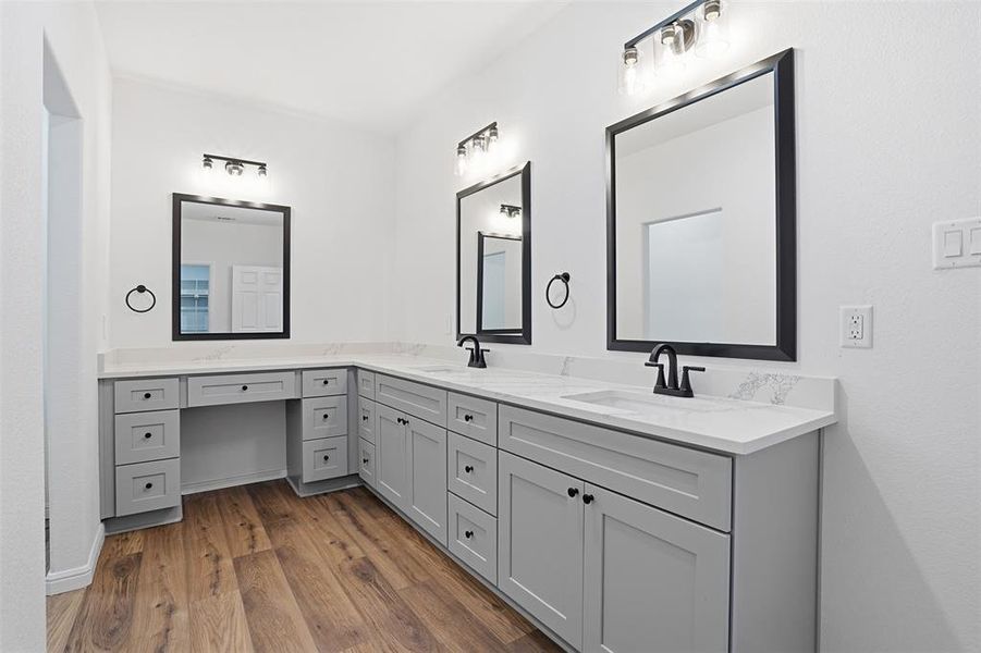 Furnished interior view inside a new home in , Granbury (Image 5). Furnished interior view inside a new home in , Granbury (Image 5).