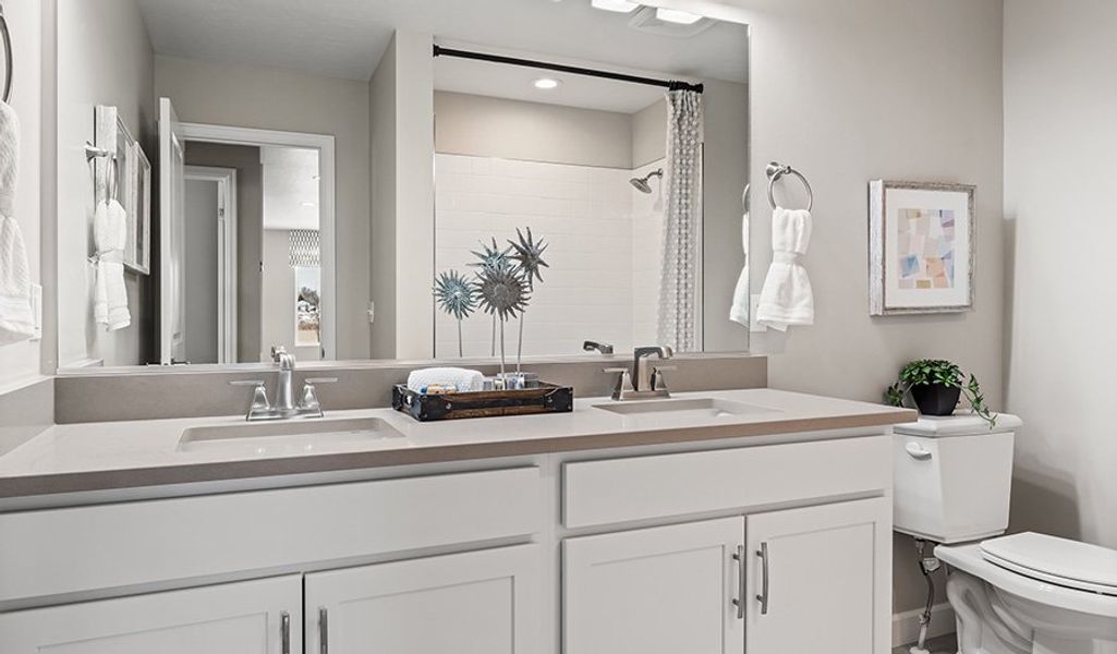 Pearl-U913-SeasonsAtSalemPark bathroom