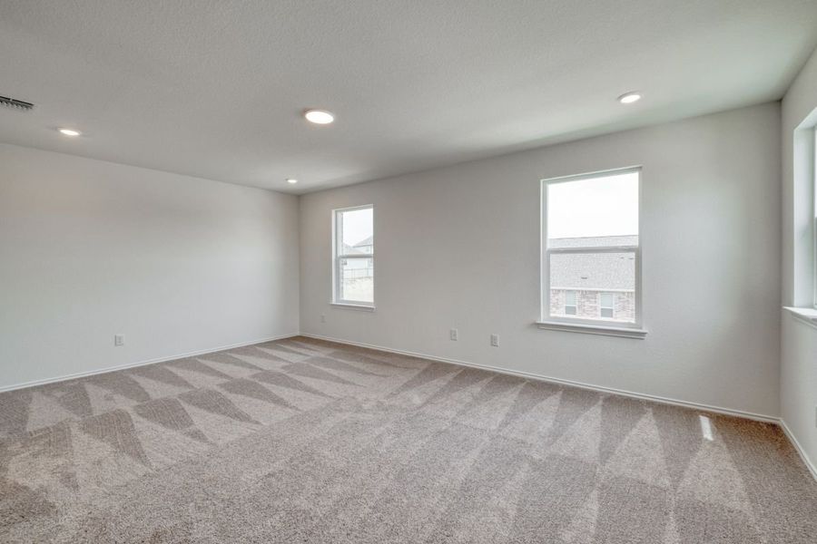 Spacious, unfurnished interior of a new home in River Bluff, Leander (Image 21). Spacious, unfurnished interior of a new home in River Bluff, Leander (Image 21).