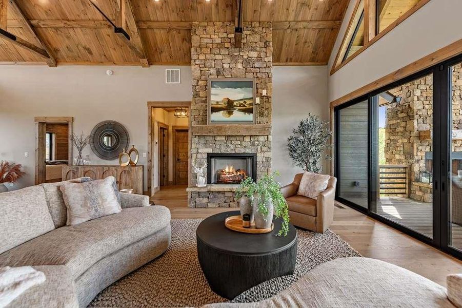Image 71 of a home in .