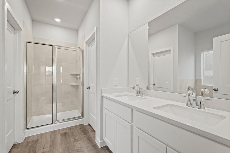 Furnished interior view inside a new home in Magnolia Springs, Montgomery (Image 6).