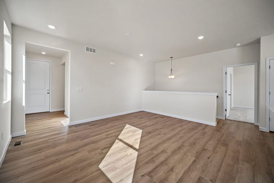 Spacious, unfurnished interior of a new home in Aspen Ranch, Fountain (Image 14).
