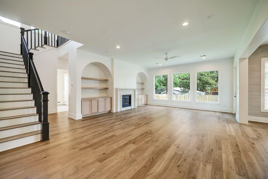 Living room - Previous work by the builder, not representation of current build.