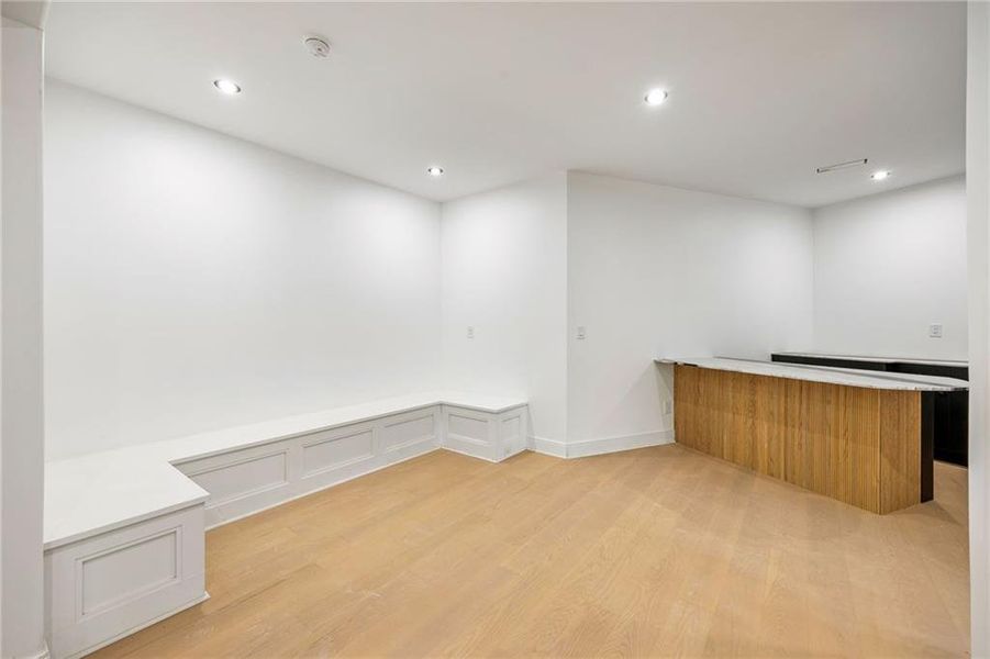 Furnished interior view inside a new home in , Alpharetta (Image 14).