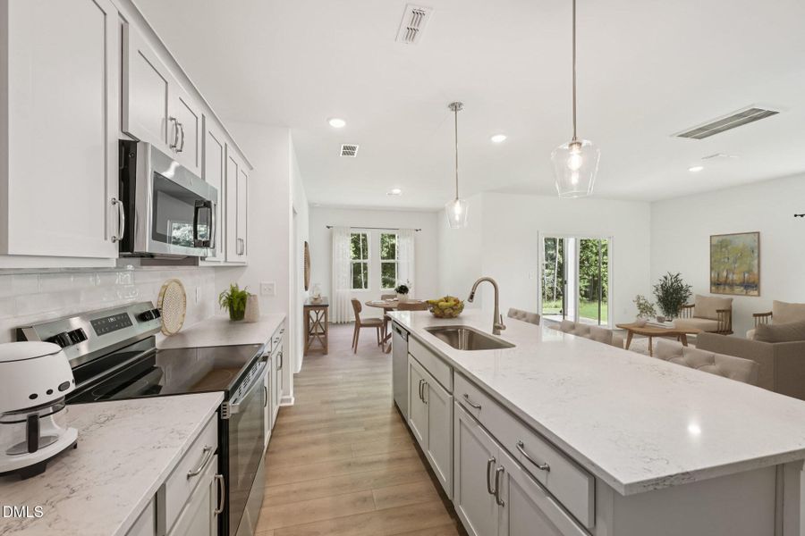 15-web-or-mls-Salers Loop-S0209-015