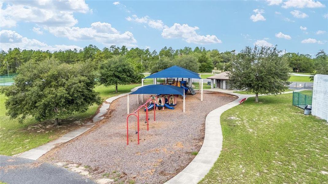Community amenities in , Dunnellon (Image 30).