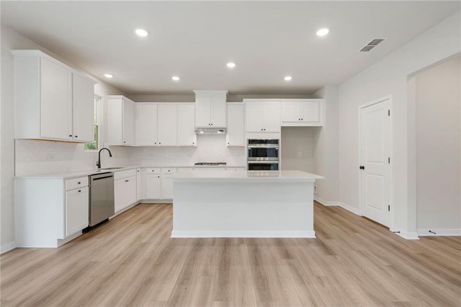 Furnished interior view inside a new home in Windsong Estates, McDonough (Image 10).