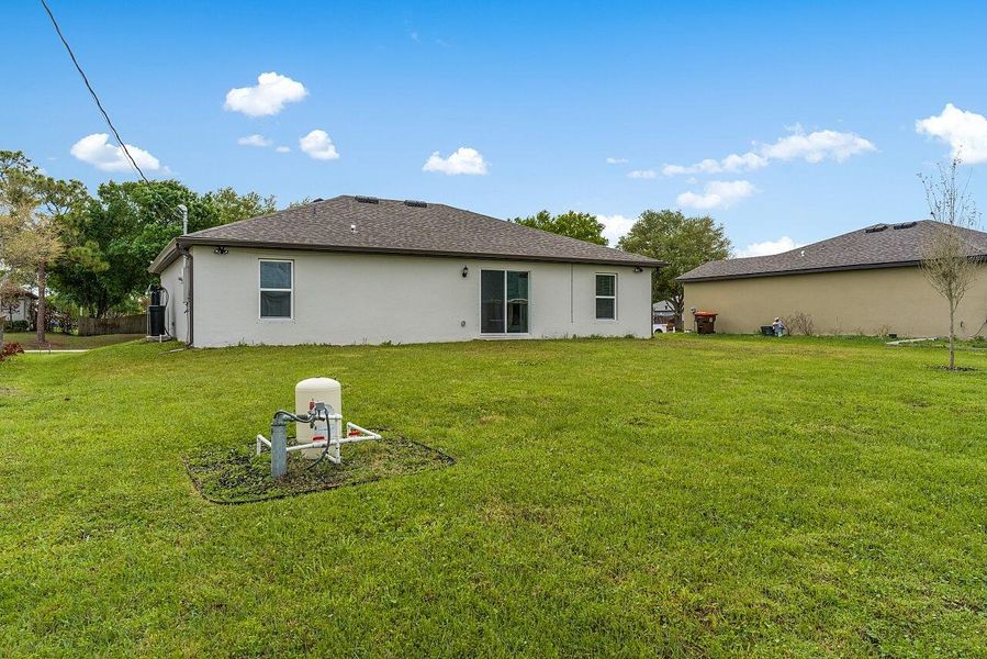 8275-105th-Ct-HigMedia-037-1280