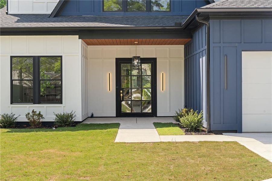 Exterior details and patio area of a home in , Acworth (Image 30).