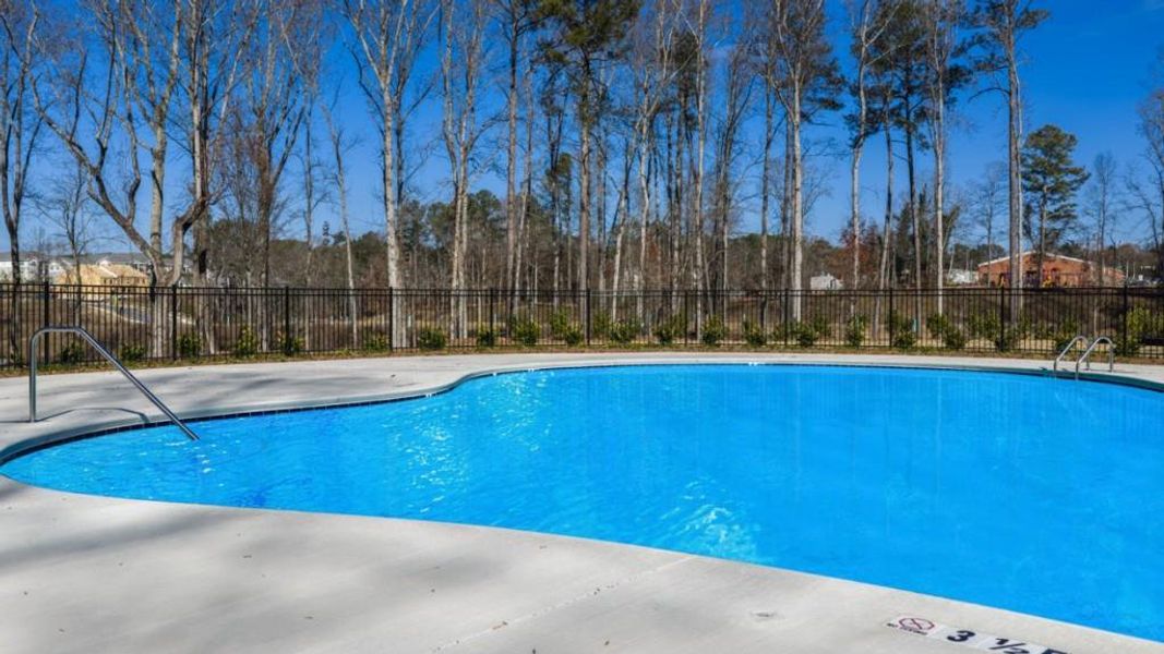 Community amenities in Carlton, Douglasville (Image 23).