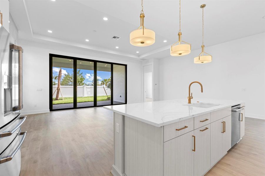 Kitchen-Great Room