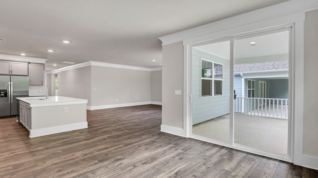 Image 26 of a home in Cross Creek.