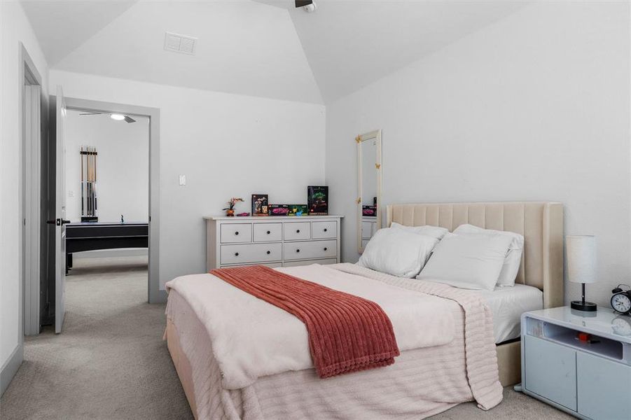 Furnished interior view inside a new home in Birdsong, Mansfield (Image 11).
