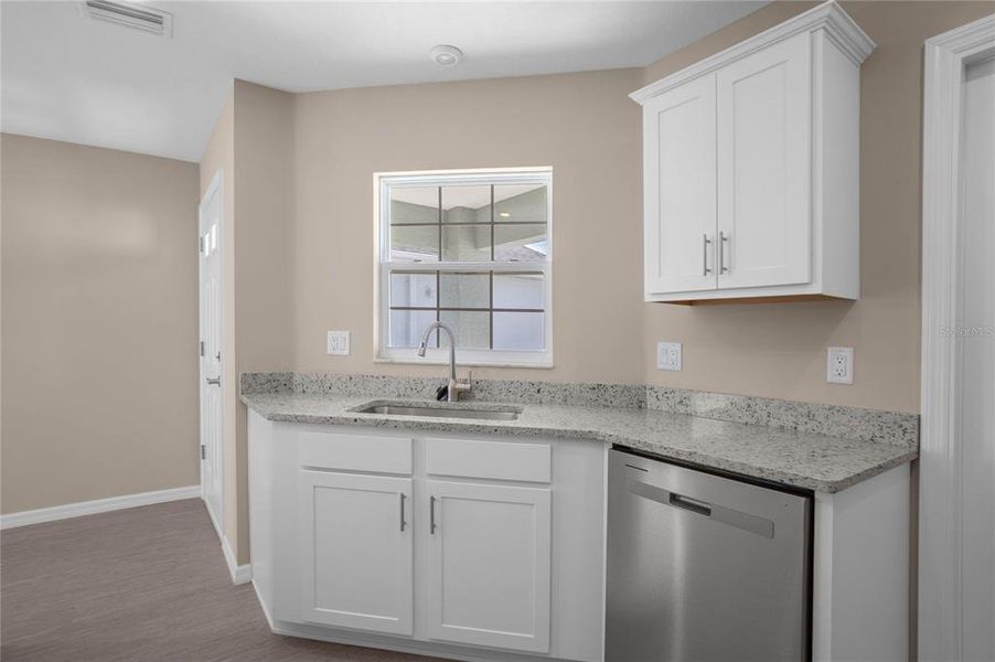 Furnished interior view inside a new home in , Floral City (Image 8).