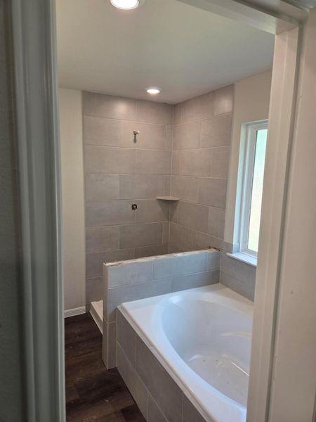 Furnished interior view inside a new home in River's Edge, Conroe (Image 8).