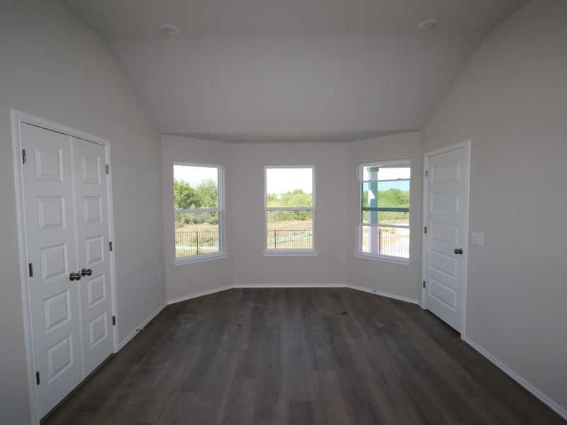 Spacious, unfurnished interior of a new home in Marble Creek Crossing, Austin (Image 15). Spacious, unfurnished interior of a new home in Marble Creek Crossing, Austin (Image 15).
