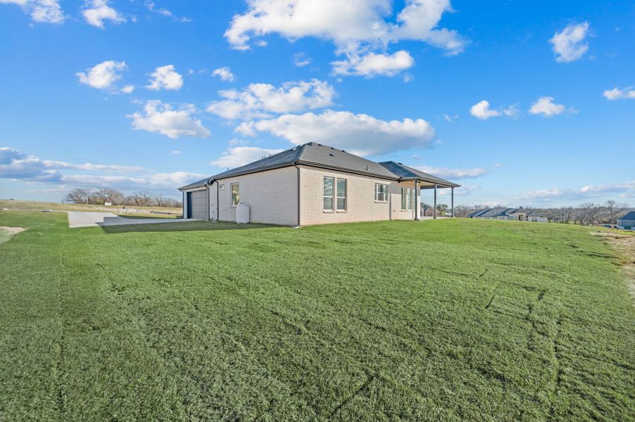 Exterior details and patio area of a home in Rocky Top Ranch, Reno (Image 27).