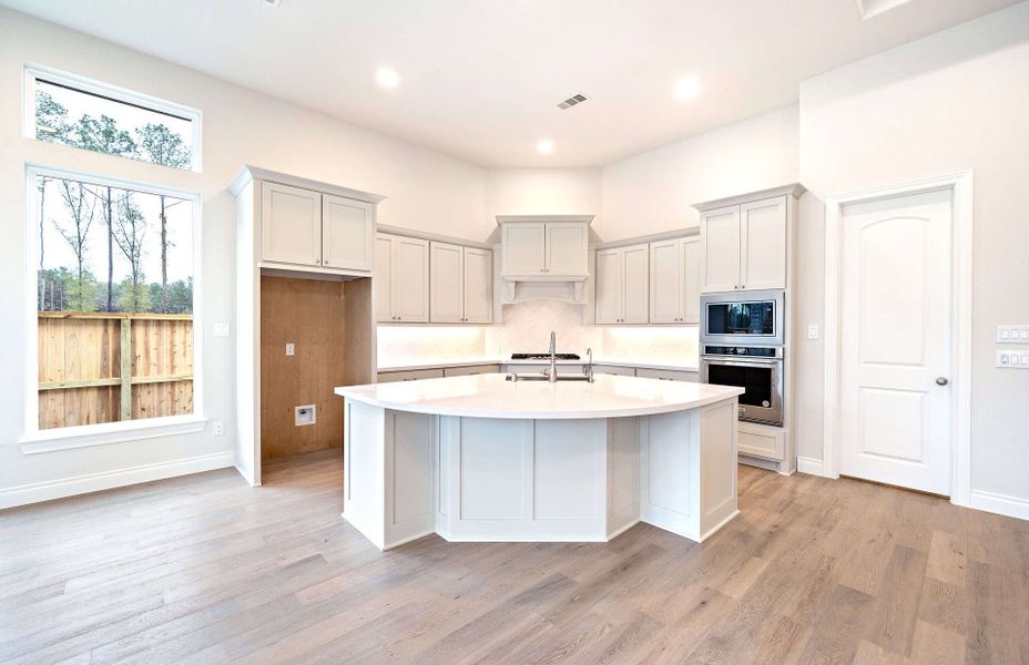 Representative furnished interior of a home built from the 2349 by Ravenna Homes in The Highlands 55′, Porter (Image 12). Representative furnished interior of a home built from the 2349 by Ravenna Homes in The Highlands 55′, Porter (Image 12).