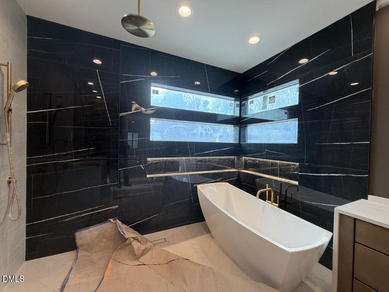 IMG_0043 (Medium) IMG_0043 (Medium)