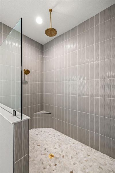 Image 27 of a home in .