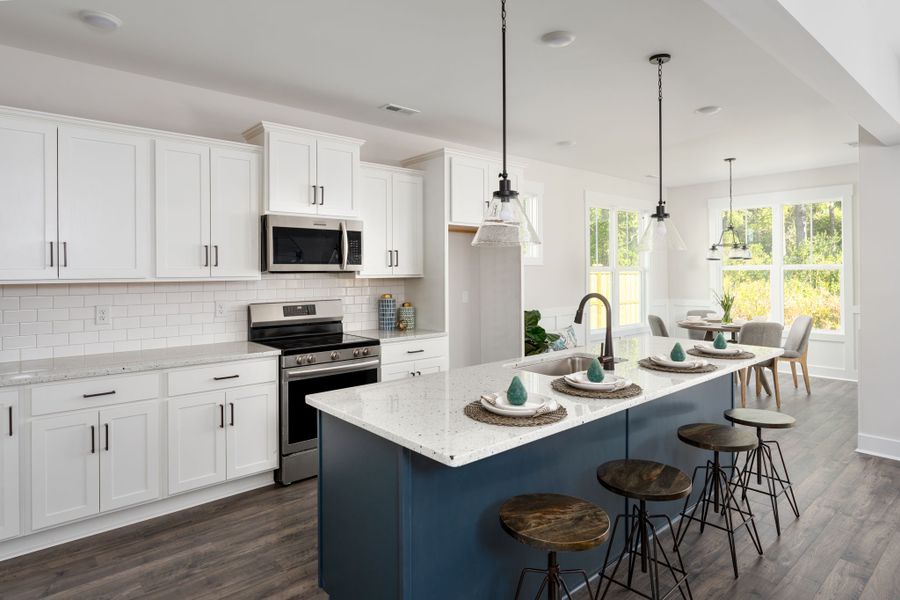 Representative furnished interior of a home built from the Beaufort by Stevens Fine Homes in Murray Woods, Wilmington (Image 24).