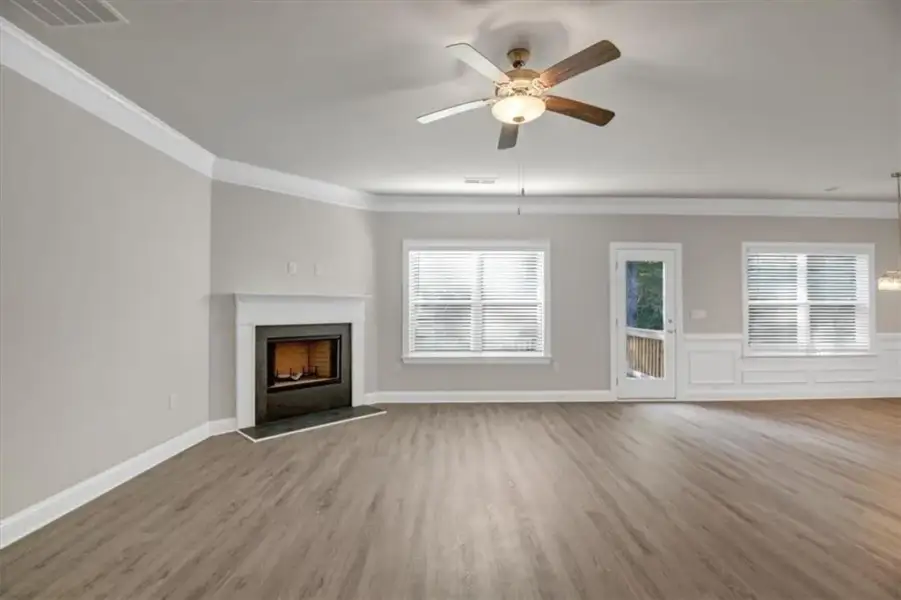 Spacious, unfurnished interior of a new home in Tuscany Hills, Douglasville (Image 19).